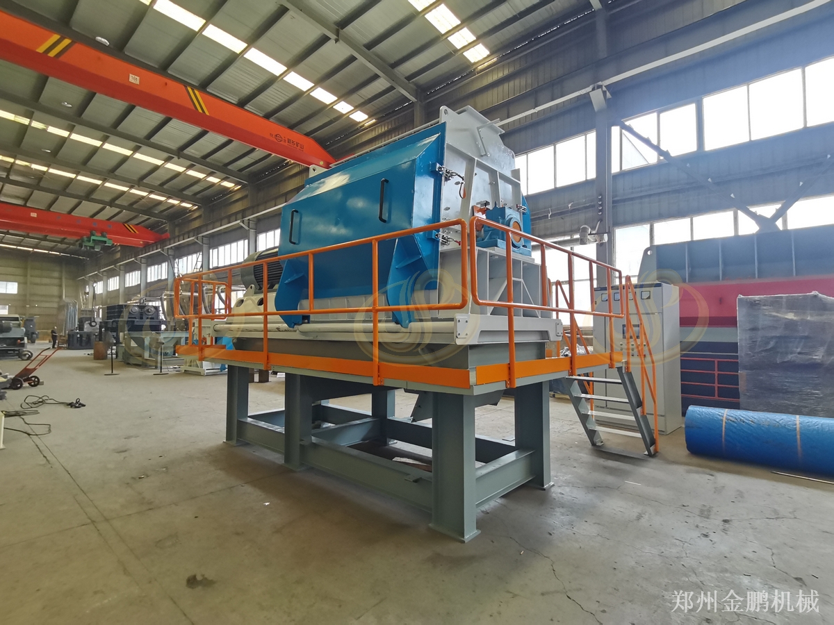 郑州金鹏锯沫粉碎机用于锯末细化加工